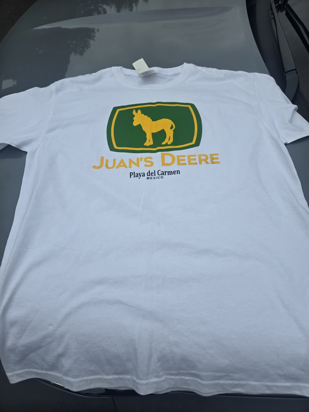 Juan Deere Tractor Mens T Shirt Size M NWTS